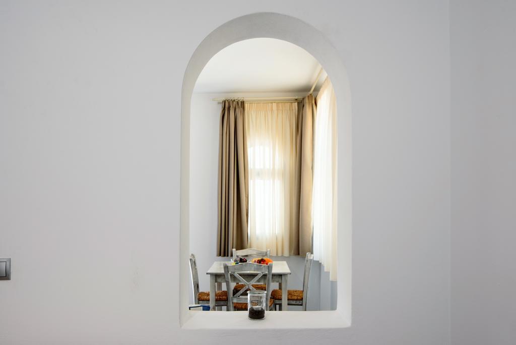 פריבולוס Villa George Santorini חדר תמונה
