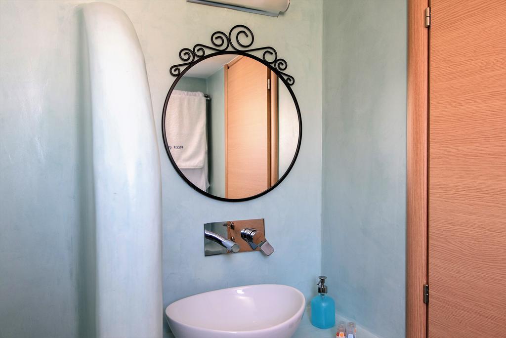 פריבולוס Villa George Santorini חדר תמונה