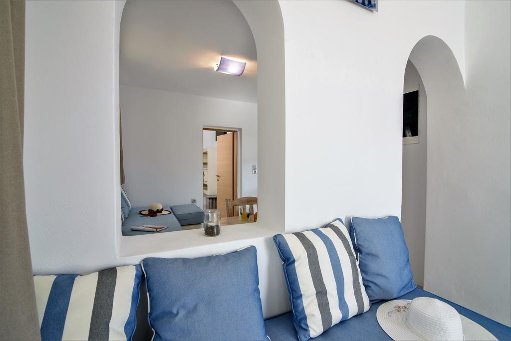 פריבולוס Villa George Santorini חדר תמונה